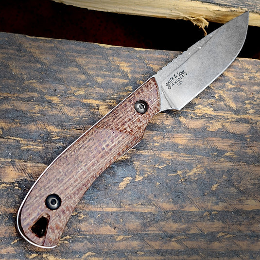 White River Smith & Sons Axiom, Natural Burlap Micarta, Magnacut (WRSS-AXM-BNA)