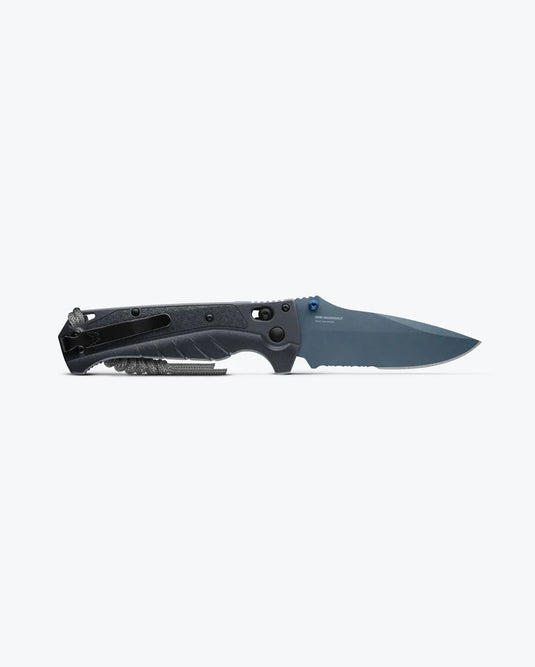 Benchmade Adira™ AXIS® Lock MagnaCut Tempest Gray Grivory®, Partially Serrated (18060SBT-01)