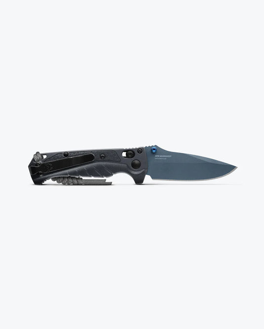 Benchmade Mini Adira™ AXIS® Lock MagnaCut Tempest Gray Grivory® (18065BT-01)