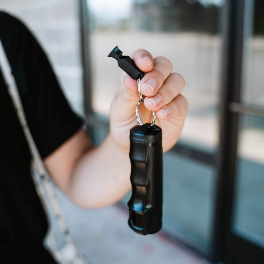 Sabre Pepper Gel with Whistle, Black (SA15393)