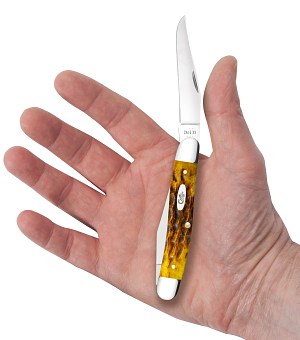 Case Heritage Jigged Honeycomb Bone Muskrat (32275)