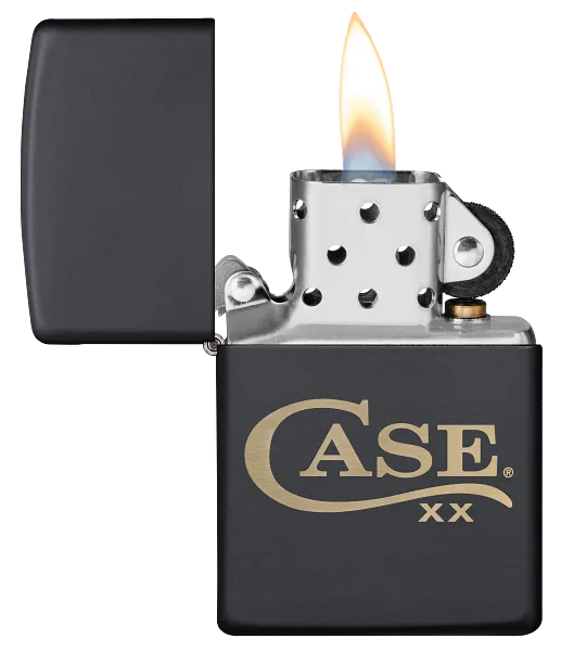 Cargue la imagen en el visor de la galería, Zippo® Case Long Tail C Logo Lighter, Black Matte (52478)

