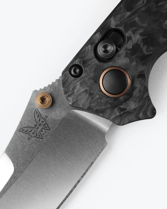 Benchmade Mini Bedlam™ AXIS® Lock Marbled Carbon Fiber (865-02) - COMING IN MARCH!!