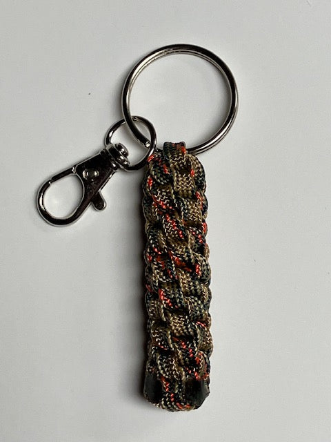 Cargue la imagen en el visor de la galería, Anchor&#39;s Knot 550 Paracord Spiral Knot Key Ring
