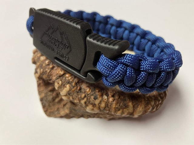 Cargue la imagen en el visor de la galería, Anchor&#39;s Knot Para-Claw Bracelet, Solid Colors
