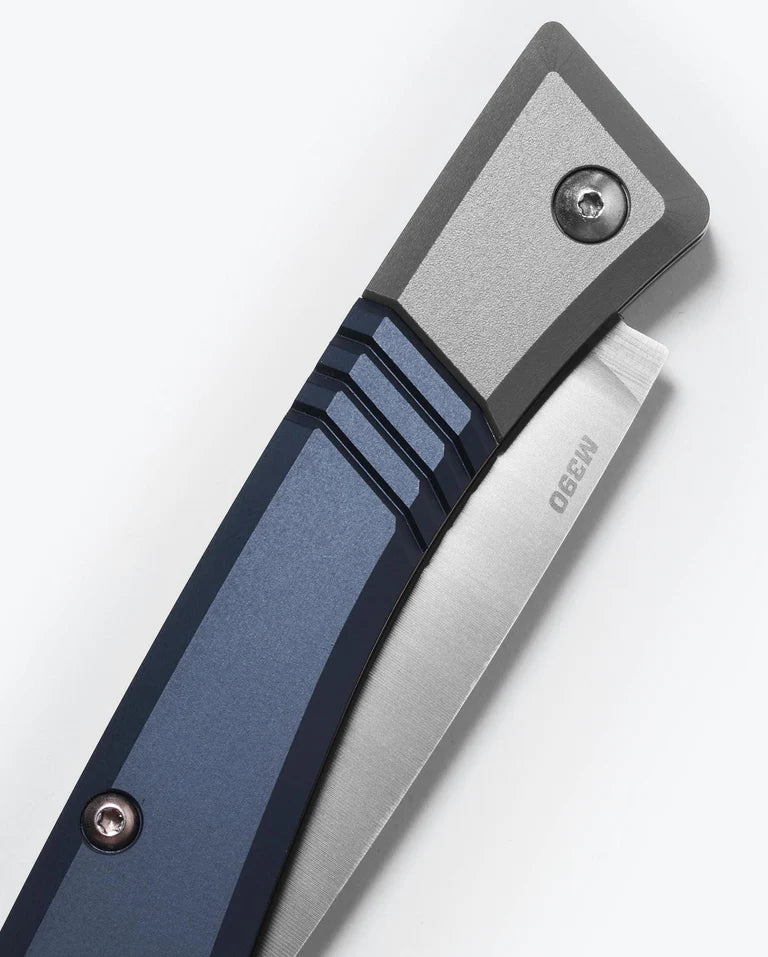 Cargue la imagen en el visor de la galería, Benchmade Successor™ Crater Blue Aluminum, M390 Slip Joint (315) - COMING SOON!!
