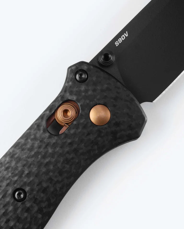 Cargue la imagen en el visor de la galería, Benchmade Bailout® AXIS® Lock Carbon Fiber, Black S90V (537BK-10) - COMING SOON!
