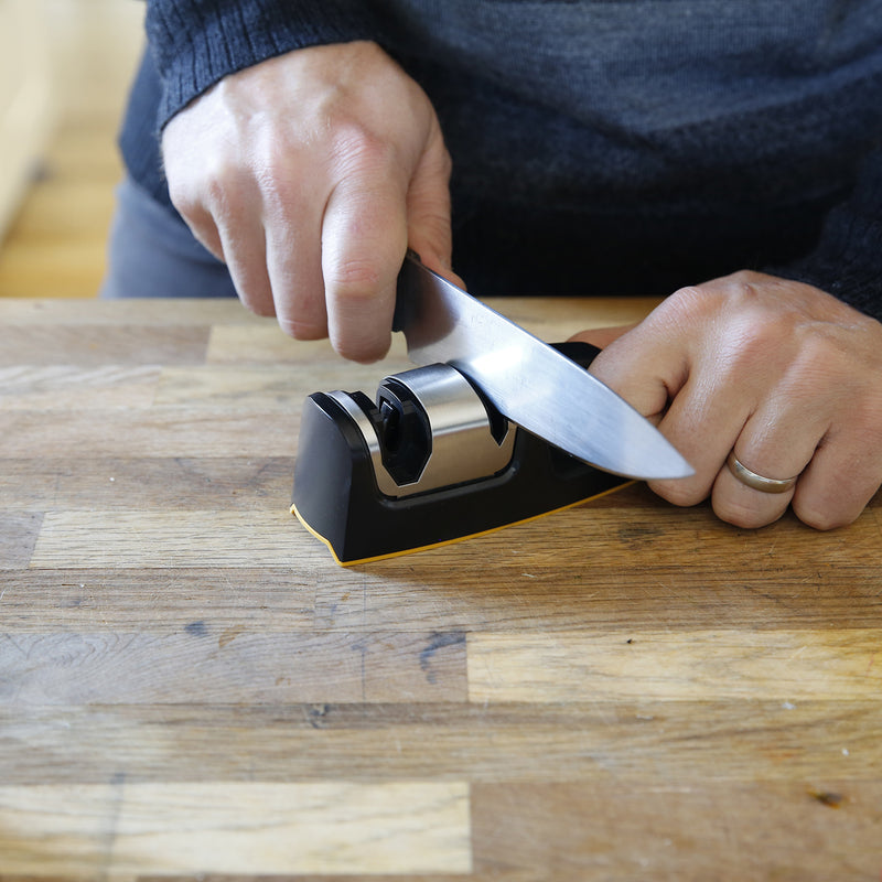 Cargue la imagen en el visor de la galería, Work Sharp® Kitchen Edge™ Sharpener (WSKTNKES)
