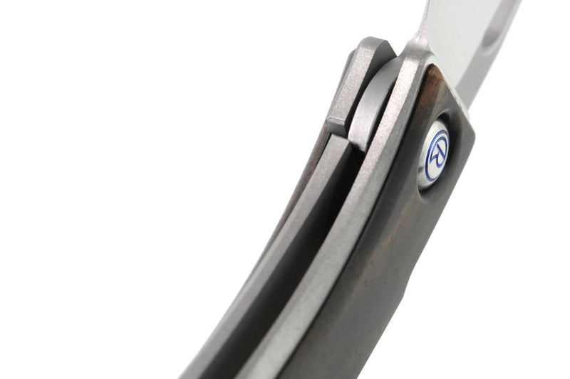 Cargue la imagen en el visor de la galería, Chris Reeve Mnandi Macassar Ebony, Magnacut Drop Point (MNA-1016)
