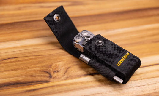 Leatherman Nylon Sheath with pockets, Black, Large 4.5