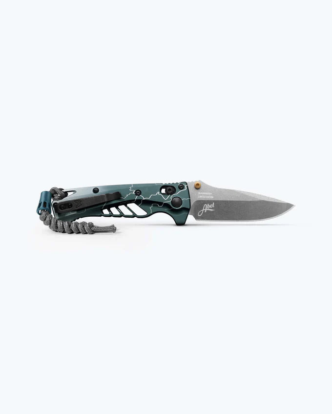 Cargue la imagen en el visor de la galería, Benchmade + Abel Mini Adira™ Limited Edition Dark Waters Lightning Fade Aluminum (18065-ABEL1)
