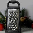 Cargue la imagen en el visor de la galería, Microplane Elite Five Blade Box Grater with Measuring Cup (34009)
